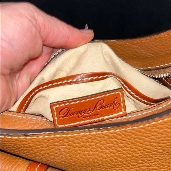 Dooney & Bourke Large Cambridge Brown‎ Pebbled Leather Hobo Shoulder NWOT $329 - Picture 5 of 11